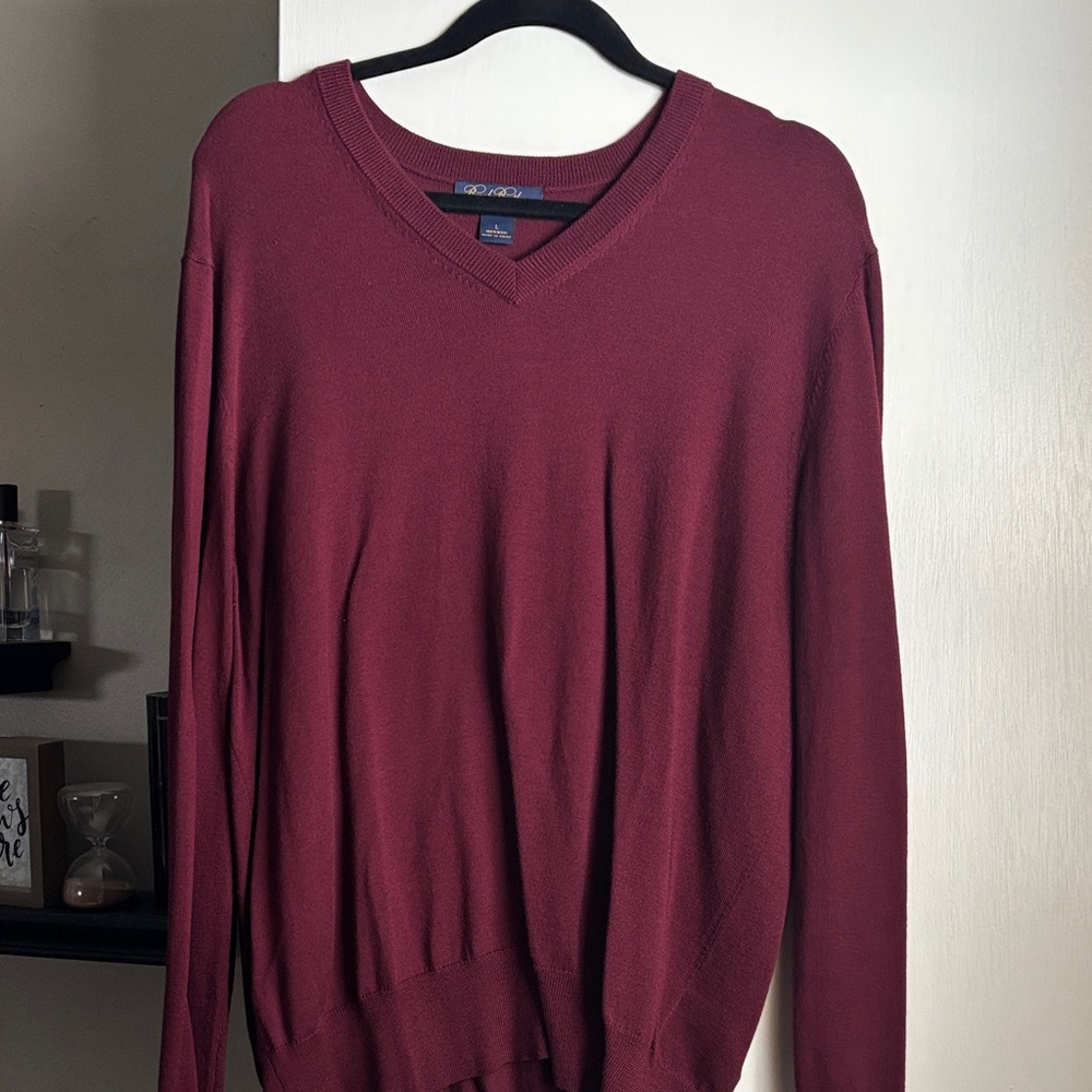 Brooks Brothers Men's Burgundy V-Neck Sweater